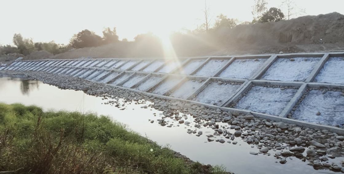 पथरैया नदीमा तटबन्ध निर्माण अघि बढ्यो